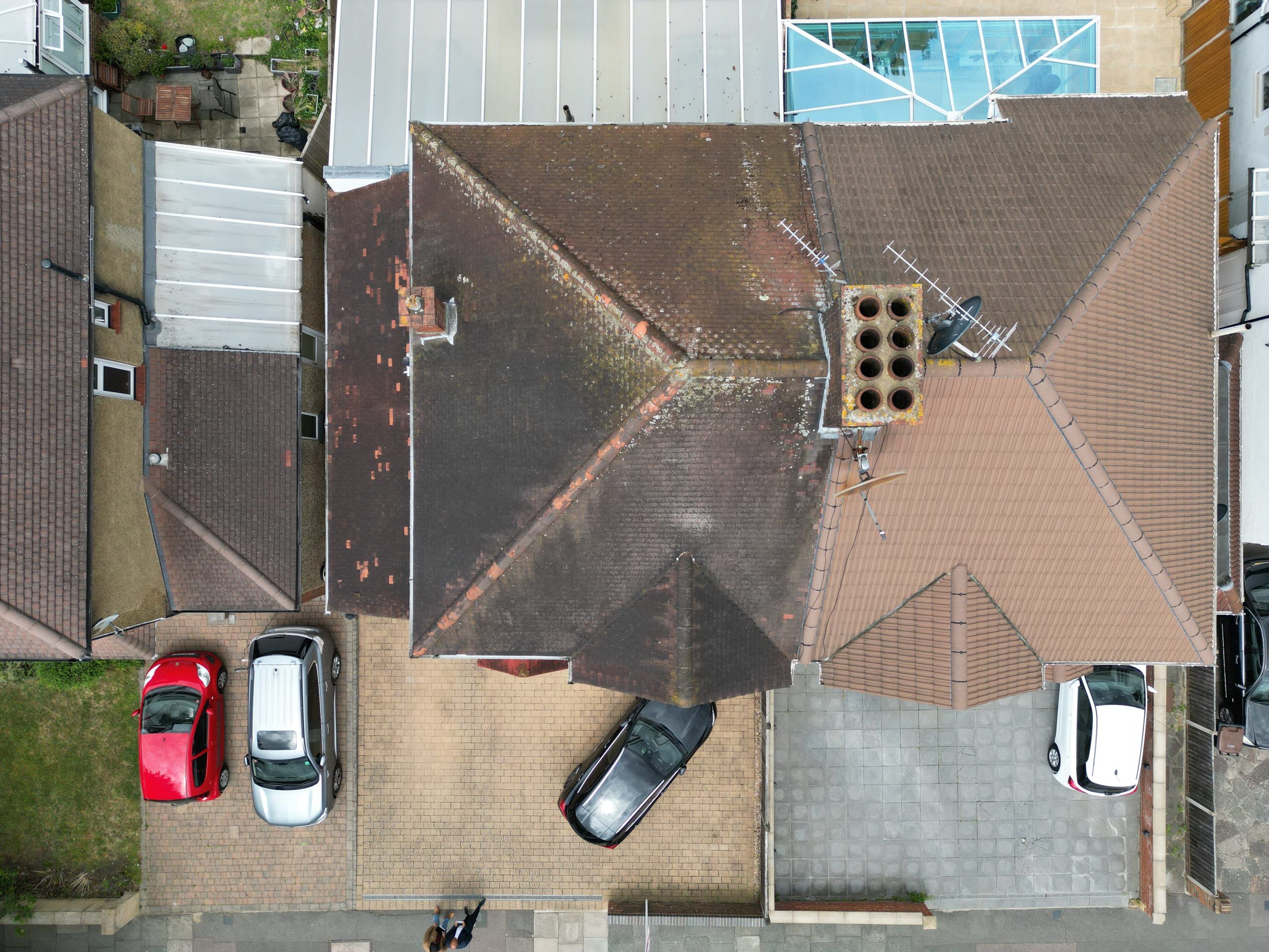 Birdseye view of a hipped roof.